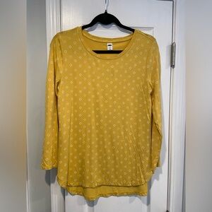 NWT Old Navy Size S Luxe Marigold Long Sleeve Crew Neck Pullover Round Hem Top